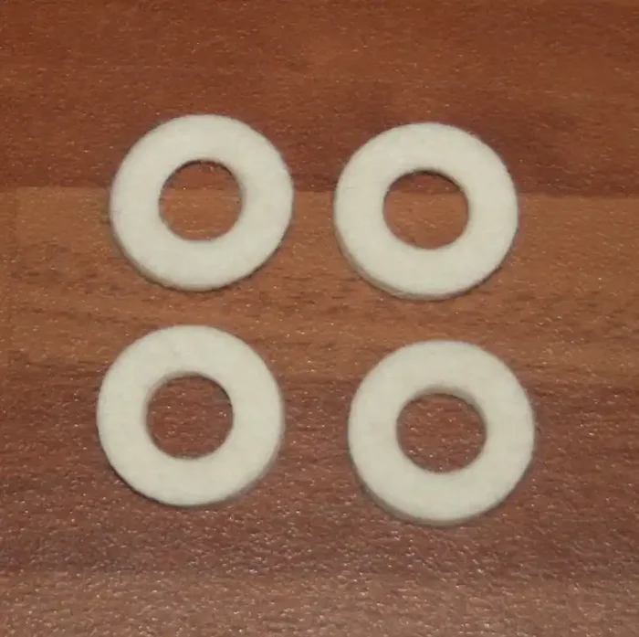19mm white felt washer ( pack 4 )