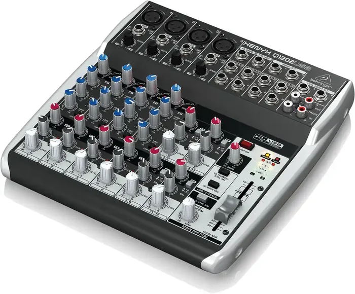 Behringer Q1202USB Xenyx Small Format Mixer