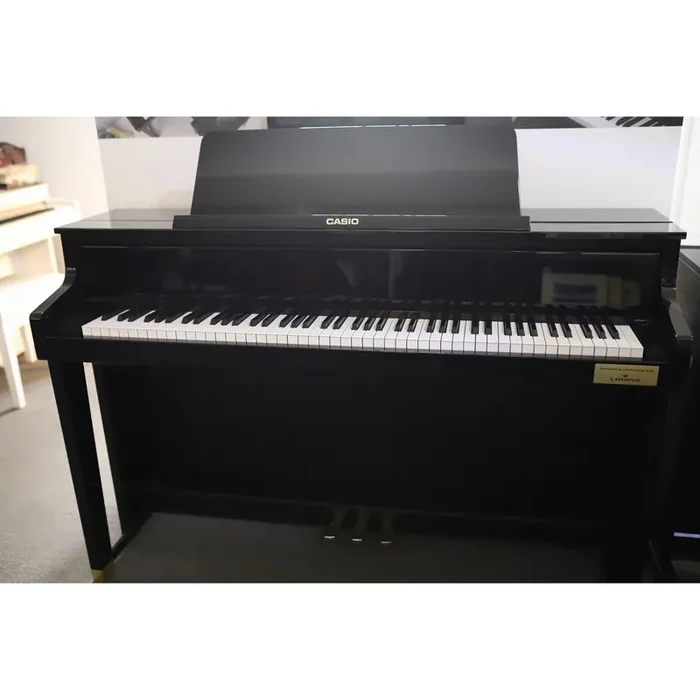 Casio GP-500 Grand Hybrid Piano Polished Black (secondhand)