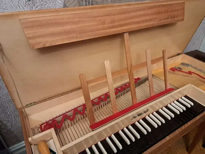 Clavichord by John Feldberg (Reconditioned)