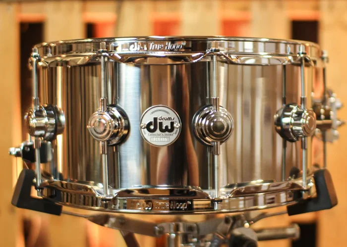 DW 6.5×14 Collector’s 1mm Stainless Steel Snare Drum – DRVL6514SPC