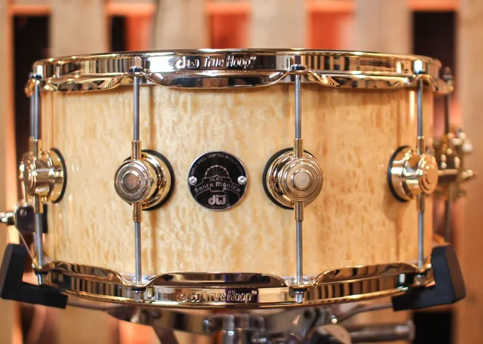 DW 6.5×14 Collector’s Santa Monica Teardrop Maple Snare Drum – SO#1188920