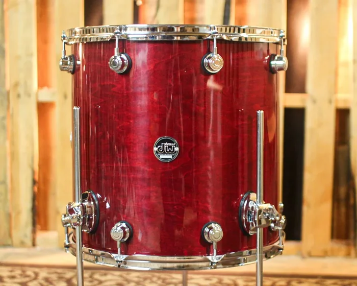 DW Performance Cherry Stain Floor Tom – 16×16