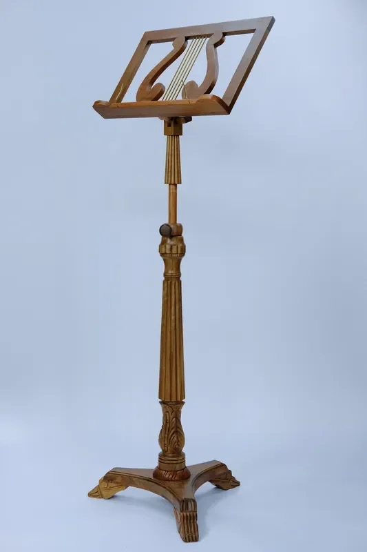 EMS Single Victoria Music Stand in Walnut (solid walnut)