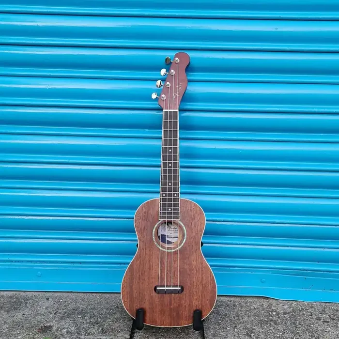 Fender Zuma Concert Ukulele