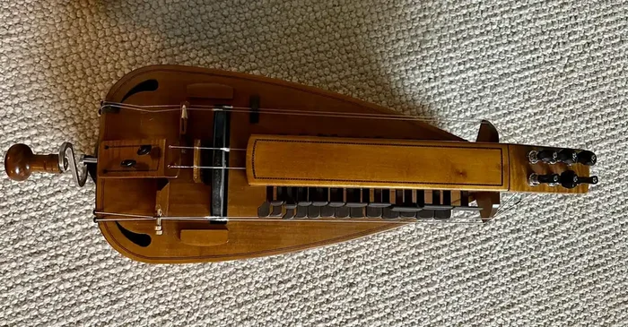 Helmut Gotschy Phoenix Standard Hurdy Gurdy