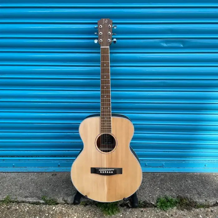 James Neligan Asy-A Mini Traveler Acoustic Guitar