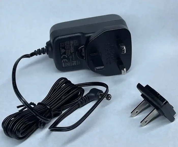 MXR / Dunlop (ECB004UK) 18V Power Adaptor / Pedal Power Supply