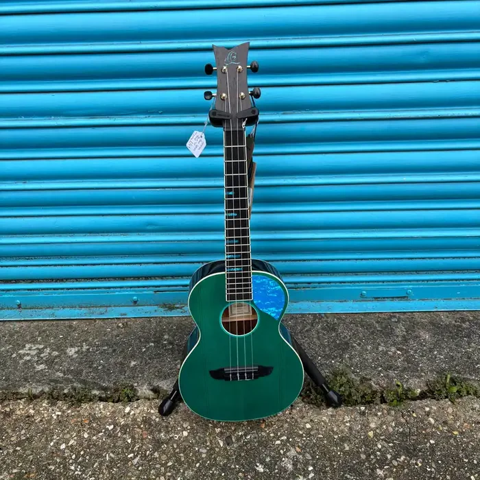 Ortega Ghost Series Tenor Ukulele RUGH-OCT – Inc. Gig Bag