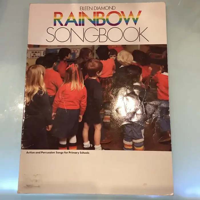 (Pre-Loved) Rainbow Songbook – Action and Percussion Songs for Primary Schools – Eileen Diamond