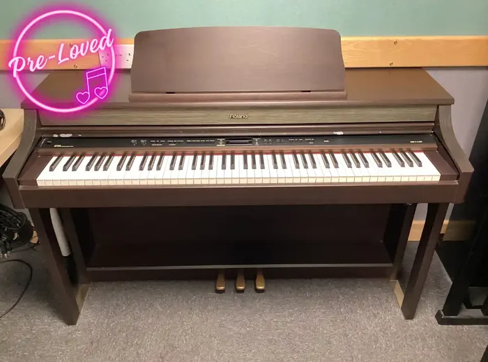 (Pre-Loved) Roland HP-207e Digital Piano