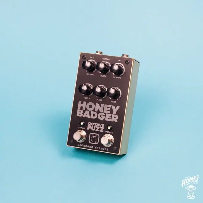 Redbeard Effects – Honey Badger – Octave Fuzz