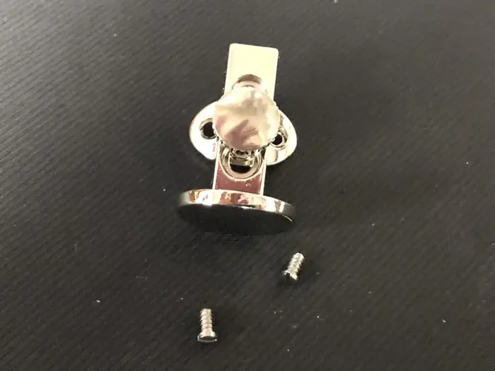 Replacement adjustable thumb rest for clarinet