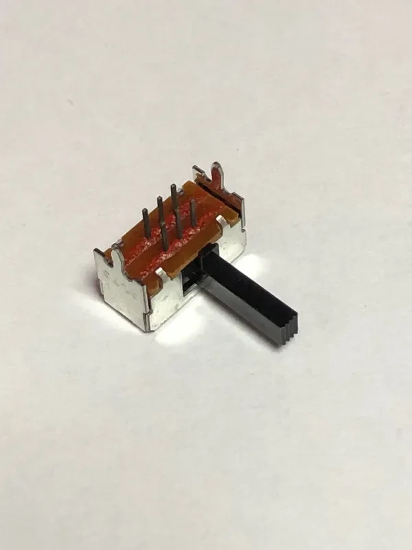 Speaker on/off switch P series pianos (VS591300)