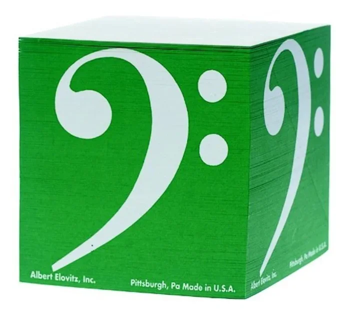 Square Memo Cube Bass Clef Green (O/P)
