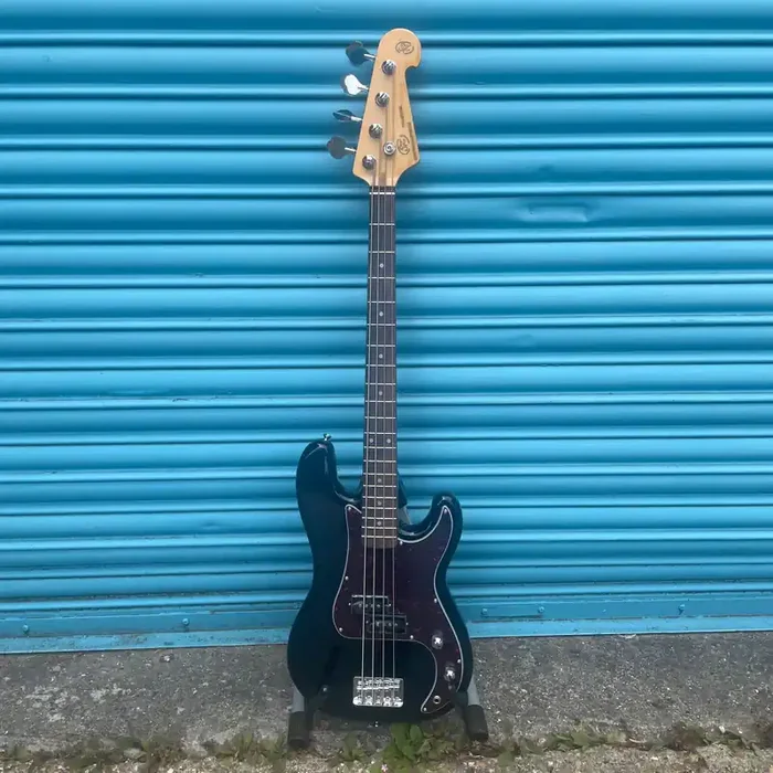 SX 3/4 Short Scale Precision Style Bass Guitar – Black (including Gigbag)