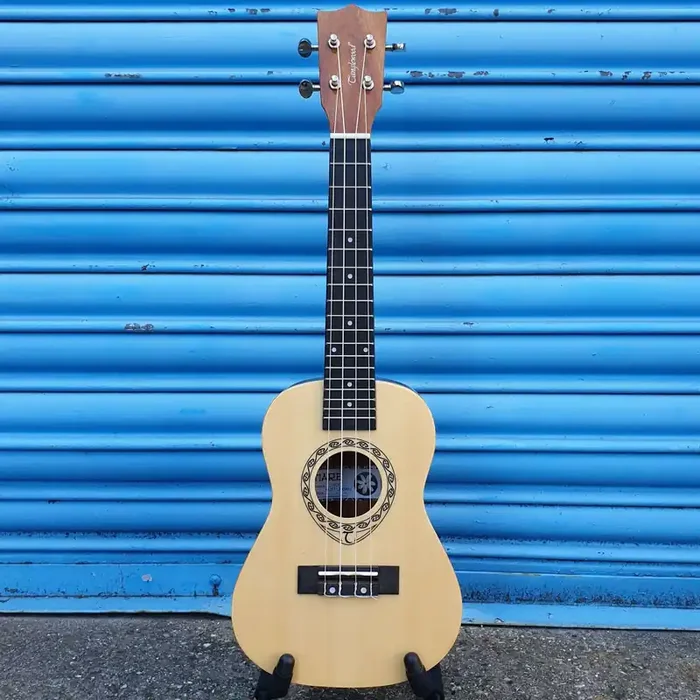 Tanglewood TWT-9 Tiare Series Concert Ukulele