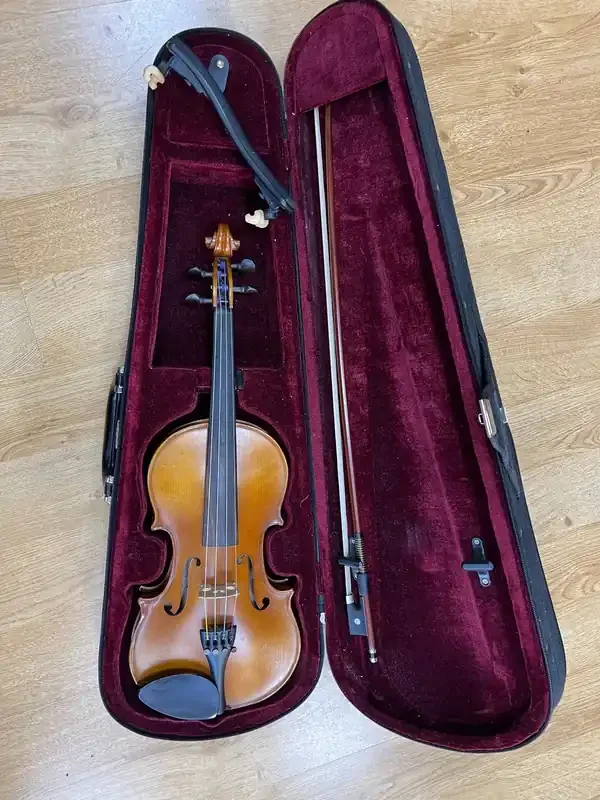 Used / 2nd Hand G.A Denyer Loughborough 3/4 Violin Outfit