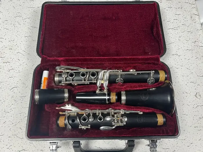 USED Jupiter JCL631 Mk II Bb clarinet outfit 8