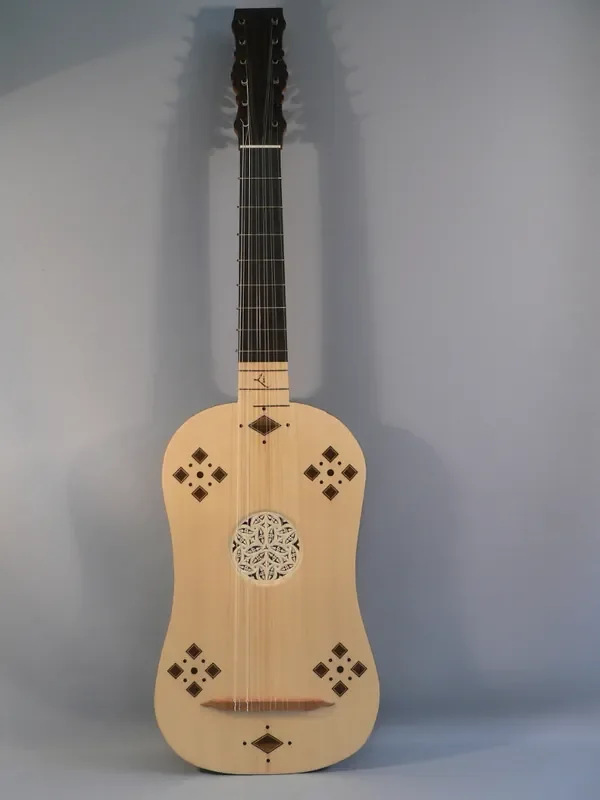 Vihuela by Marco Golinelli