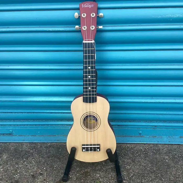 Vintage Laka Rainbow Series Soprano Ukulele – Natural (Inc. Gig Bag)