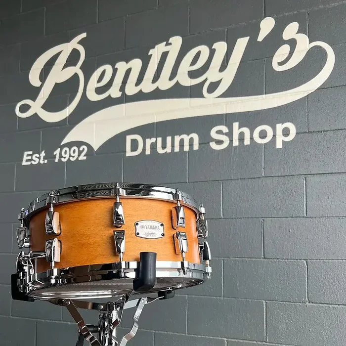 Yamaha AMS-1460VN Absolute Hybrid Maple 6×14 ” Snare Drum in Vintage Natural *IN STOCK*